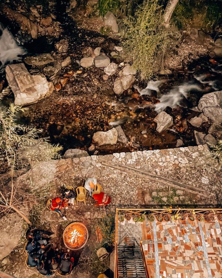 Madpackers Jibhi - Of Streamsides & Waterfalls المظهر الخارجي الصورة